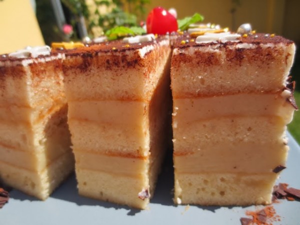 Tiramisú de crema Kinder Ana Sevilla