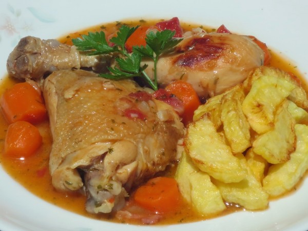 Pollo a la buena mujer olla GM Ana Sevilla