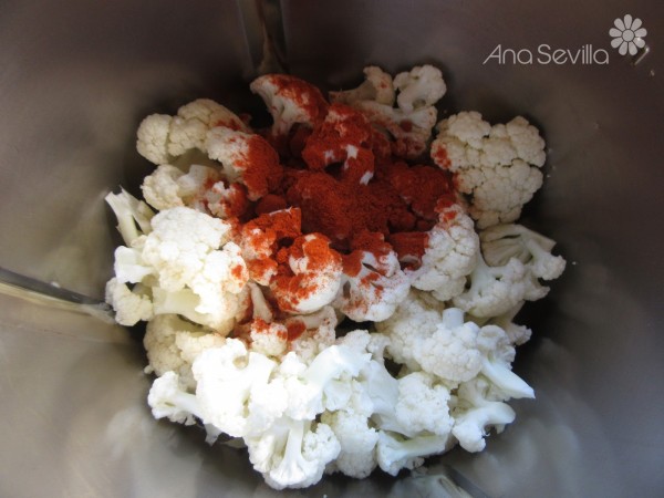 Migas de coliflor con bacalao Thermomix