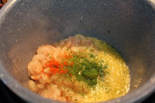 Tallarines con gambas al ajillo olla GM