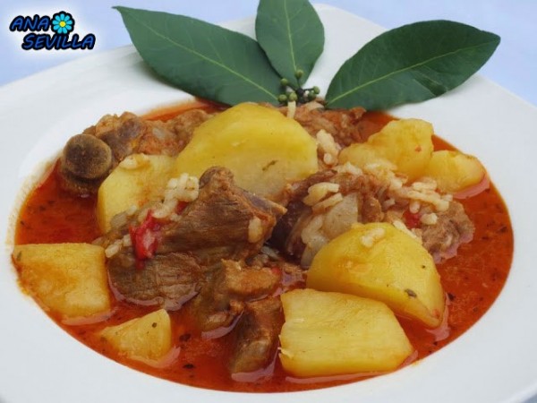 Patatas con costillas Ana Sevilla cocina tradicional