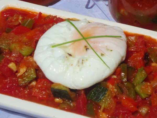 Huevos poché olla GM