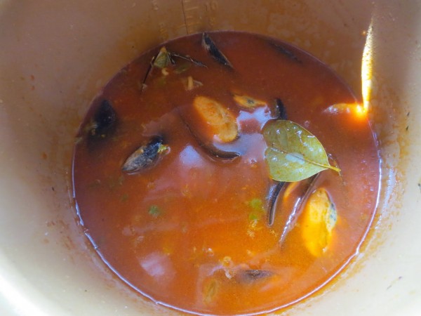 Fideuá con mejillones olla GM