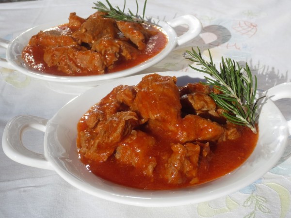 Ternera con tomate olla GM