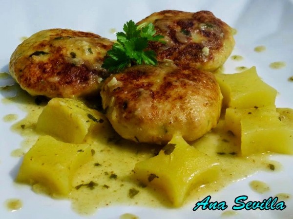 Filetes rusos de pollo en salsa Ana Sevilla olla GM