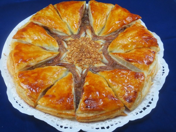 Estrella de hojaldre dos nutellas Ana Sevilla cocina tradicional