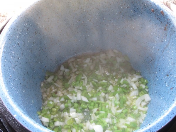 Arroz con salchichas al vino tinto en olla GM