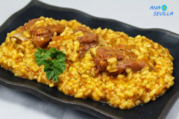 Arroz meloso con costillas cocina tradicional Ana Sevilla