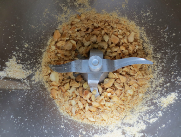 Turrón de muesli y aceite de oliva Thermomix.