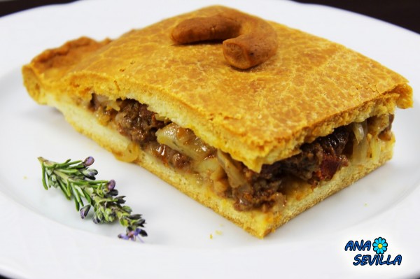 Empanada de carne de ternera Ana Sevilla cocina tradicional