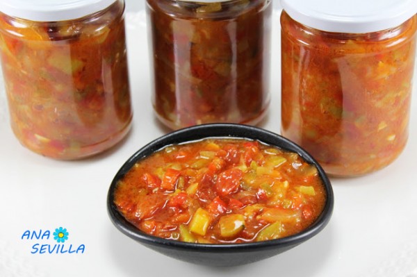 Sofrito para envasar (Fritada), olla GM. Ana Sevilla