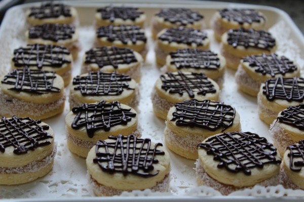 Alfajores de dulce de leche argentinos con Thermomix Ana Sevilla