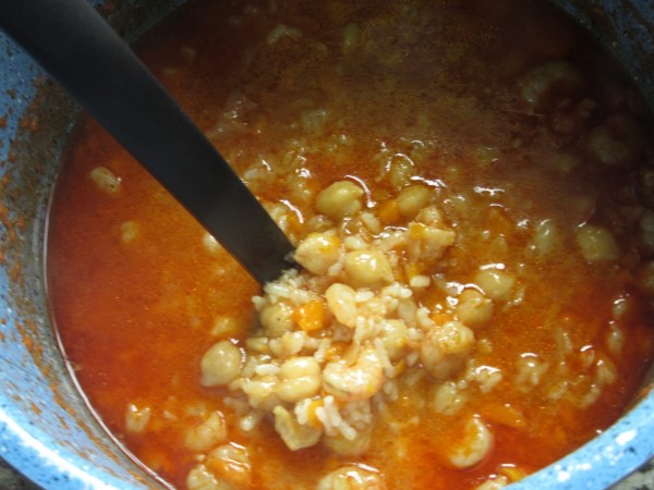 Garbanzos con gambas y arroz olla GM