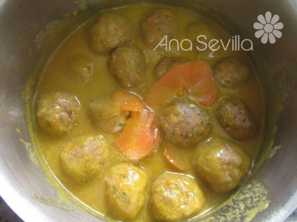 Albóndigas en salsa de cerveza Thermomix