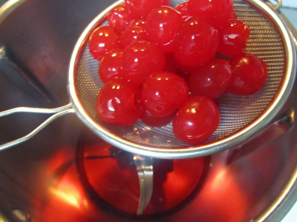 Bombones Mon Chery (Licor y guindas) con Thermomix.