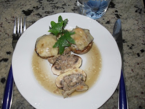 Champiñones rellenos de carne con thermomix