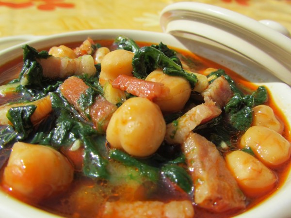 Espinacas con garbanzos