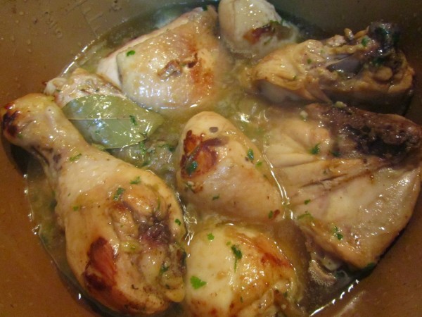 Pollo guisado de mamá olla GM