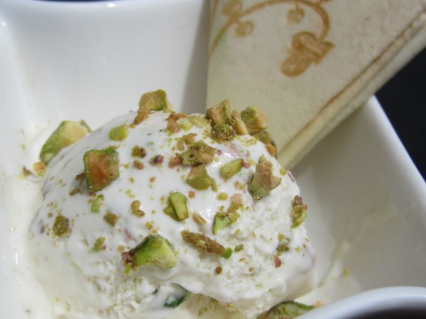 Helado de yogurt y pistachos en thermomix