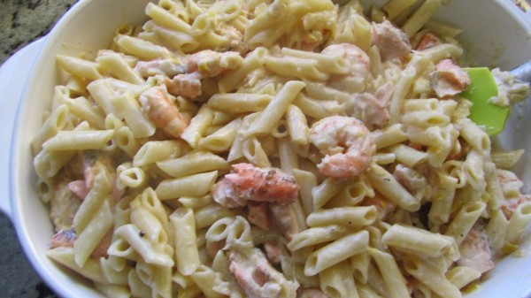 Pasta con salmón y langostinos Thermomix