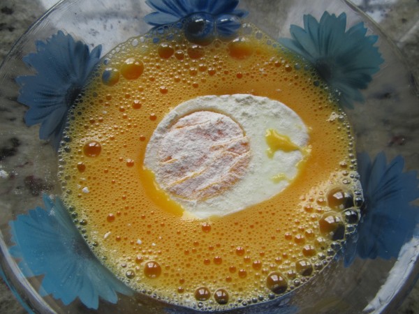 Huevos en salsa española Thermomix