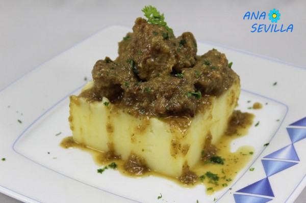 Carne guisada de mamá Ana Sevilla cocina tradicional