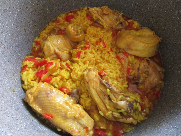 Arroz con pollo al curry olla GM