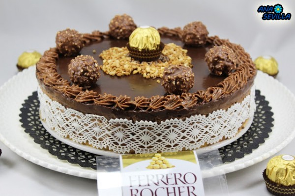 Tarta de Ferrero Rocher y nutella Ana Sevilla cocina tradicional