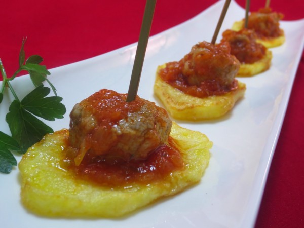 Solomillo o magro con tomate Ana Sevilla cocina tradicional